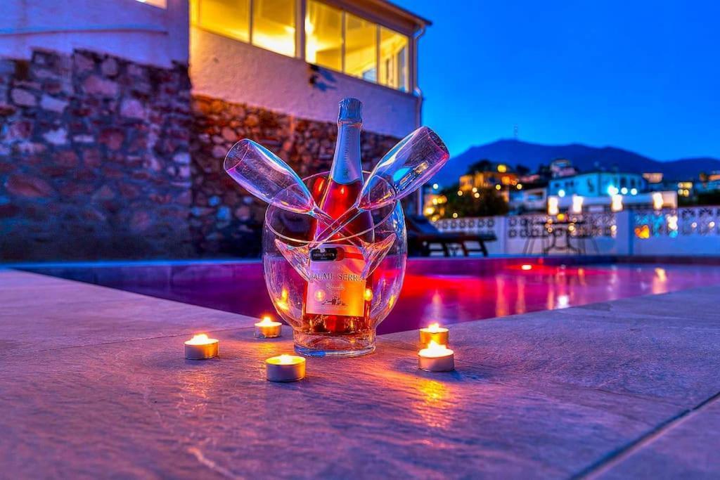 Marite - 4 Bed/ 2 Bath - Own Private Pool *